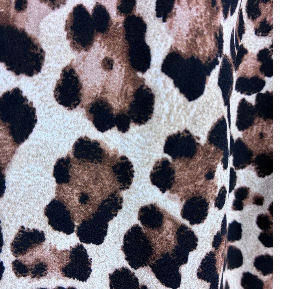 NWT CeCe Leopard Print Blouse XL High Low Hem V-Neck Semi Sheer 3/4 Sleeve - Picture 8 of 11